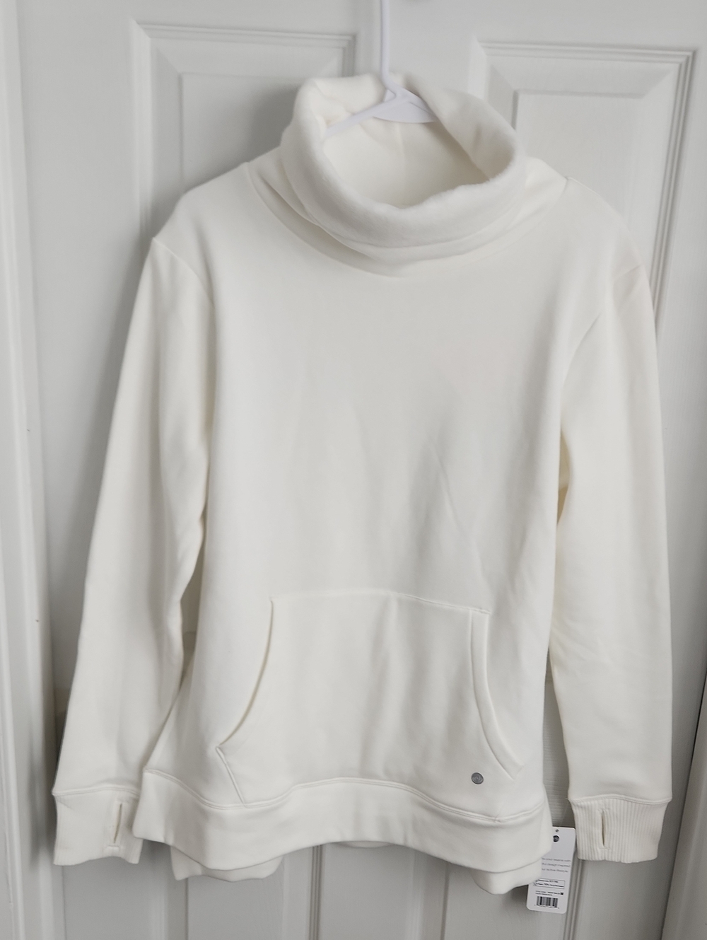 Apana Cream Turtleneck Fleece Pullover